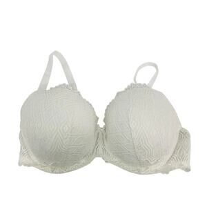 Curve Muse Lace Overlay Underwire Lined Bra 42D